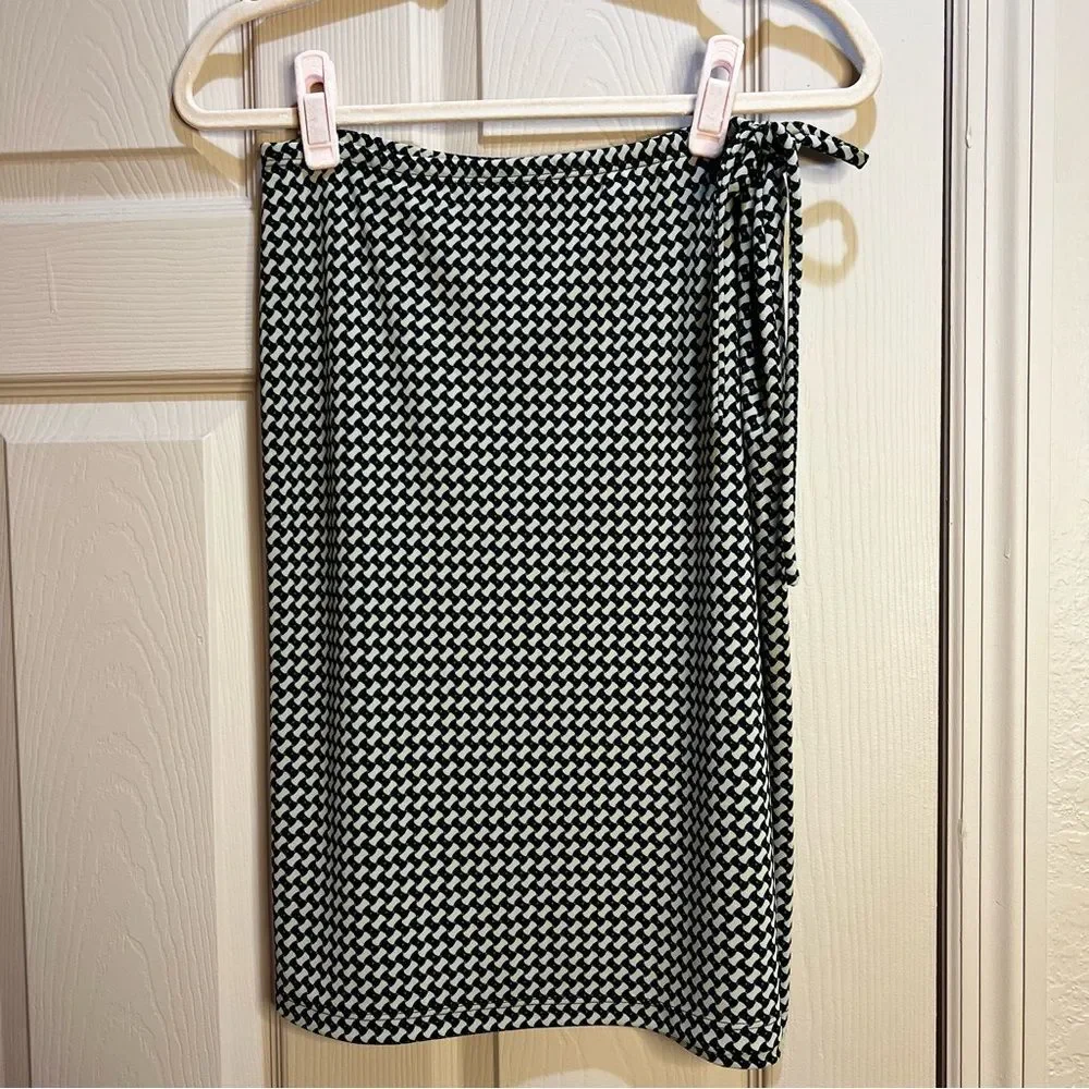 Old Navy Wrap Skirt